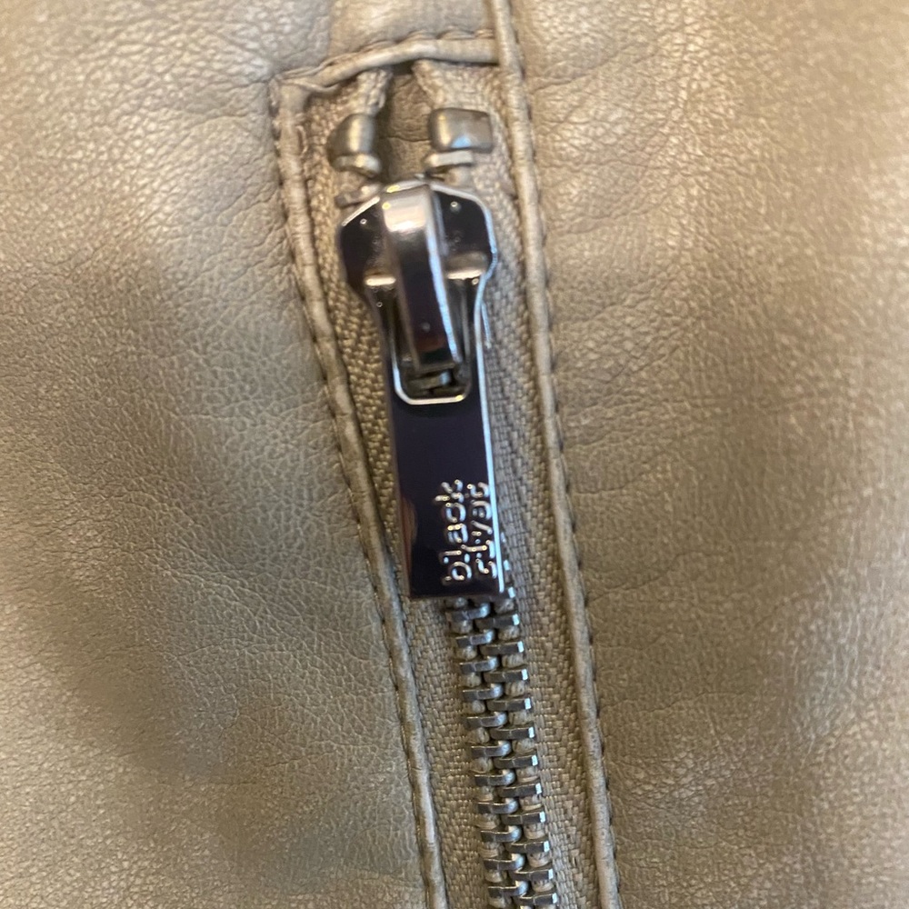 LEATHER JACKET - Picture 7 of 7